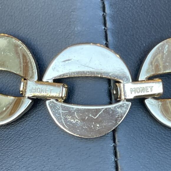 Vintage 1940’s MONET Gold Tone Oval Link Heavy Choker Collar Statement Necklace - Picture 10 of 10
